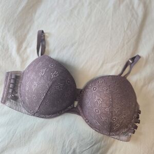 Victoria's Secret Lace Underwire Push Up Bra in Mauve